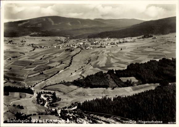 Postcard Bischofsgrün in the Fichtelgebirge, aerial photograph of the Fichtelgebirge, Ostmark, 680 m high