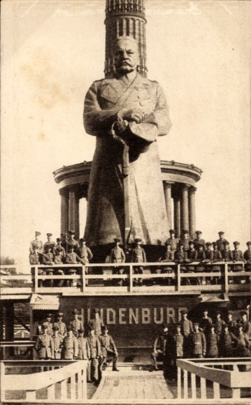 Postcard Berlin Tiergarten, Victory Column, The Iron Hindenburg, Soldiers, Nailing, War Aid