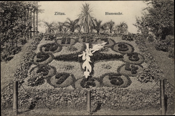 PC Zittau in der Oberlausitz, flower clock
