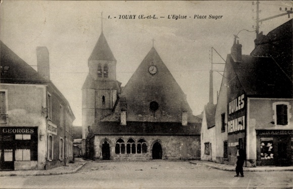 CPA Toury Eure et Loir, Eglise, Place Suger