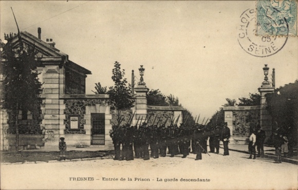 Ak Fresnes Val de Marne, Entree de la Prison, La garde descendante