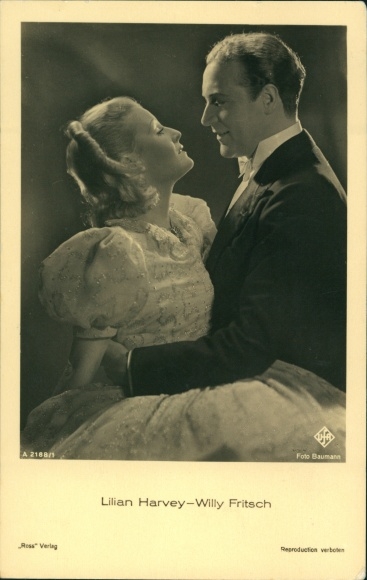 Ak Schauspielerin Lilian Harvey, Schauspieler Willy Fritsch, Portrait, Ufa Film, Ross A 2188 1