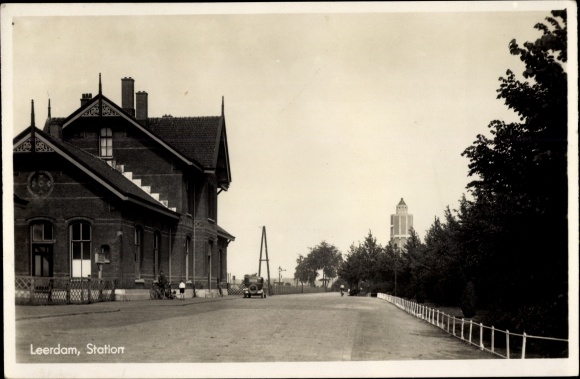 Ak Leerdam Zuid Holland, station, treinstation
