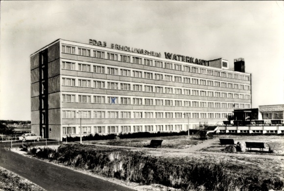 Postcard Börgerende Rethwisch on the Baltic Sea, Waterkant recreation center, modern architecture, house with...