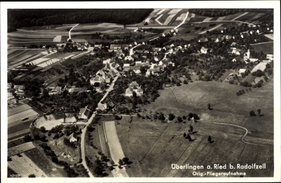 Ak Überlingen am Ried Singen am Hohentwiel, Luftaufnahme