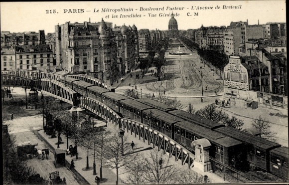 Postcard Paris VIIe, Metropolitan, Avenue de Breteuil and Les Invalides