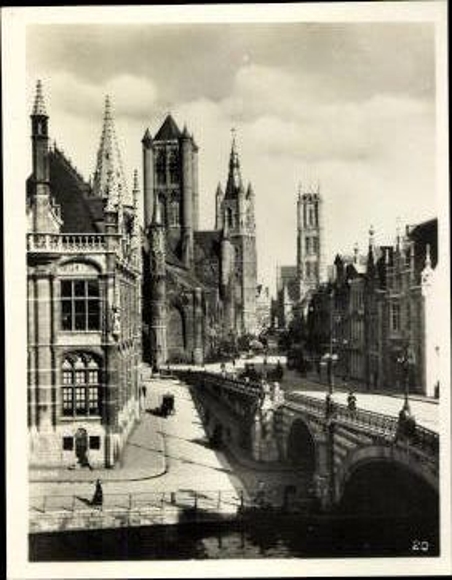 12 oude foto's Gent Gent Oost-Vlaanderen, in het bijbehorende boekje, diverse aanzichten