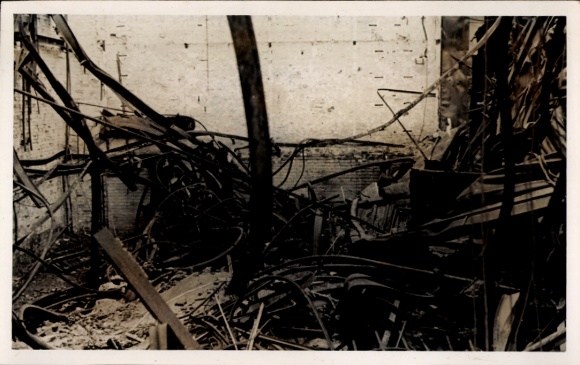 Foto Berlin Schöneberg, Theater, Nürnberger Straße, Kriegszerstörung 2. WK, Detail, Trümmer