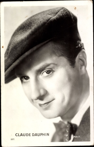 Postcard Actor Claude Dauphin, Portrait, Cap
