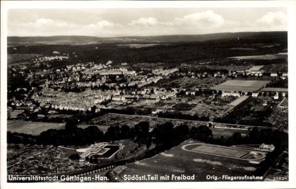 Ak Göttingen in Niedersachsen, Fliegeraufnahme, Freibad