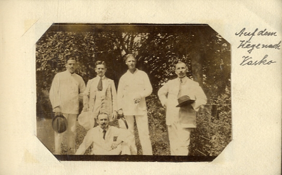 Photo album India Goa colonialism natives around 1900