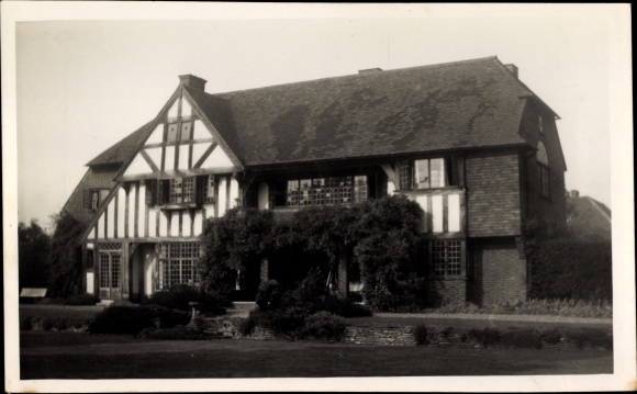 Photo Postcard England?, country house