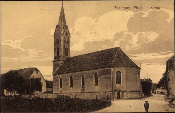 Postcard Essingen in der Pfalz, part of the street with a view of the church