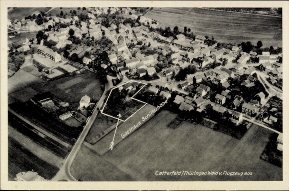 Ak Catterfeld Leinatal in Thüringen, Luftaufnahme von  Gasthaus Schillerhöhe, Thüringen