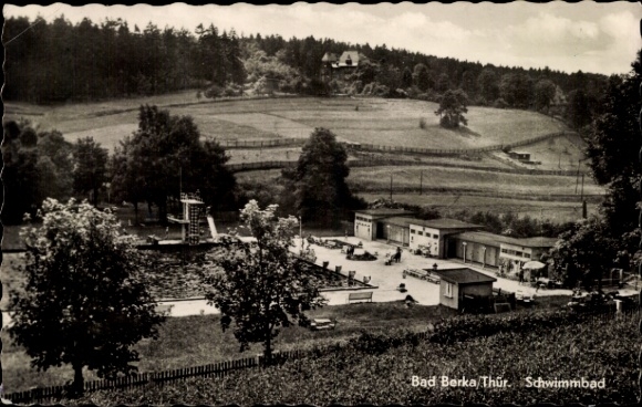 Ak Bad Berka Thüringen, Blick auf das Schwimmbad mit Sprungturm
