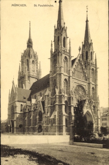 Postcard Munich, St. Paulskirche, street view