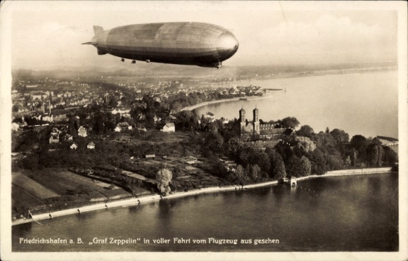 Ak Friedrichshafen am Bodensee, Fliegeraufnahme