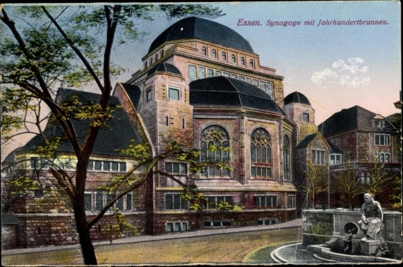 Judaika Postcard Essen in the Ruhr area of North Rhine-Westphalia, synagogue with fountain of the century