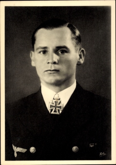 Ak Kapitänleutnant Engelbert Endraß, Ritterkreuzträger, Kriegsmarine, Portrait
