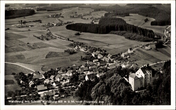 Postcard Waldburg in Württemberg, Waldburg Castle, aerial photograph