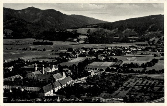 Ak Benediktbeuren Benediktbeuern in Oberbayern, Fliegeraufnahme