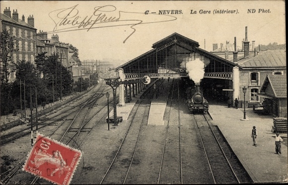 Postcard Nevers Nièvre, train station, interior