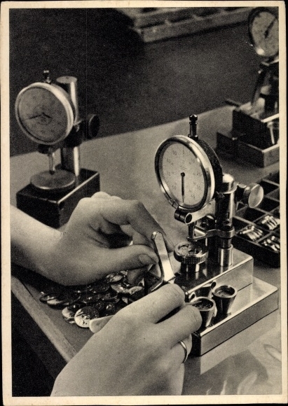 Postcard Ruhla in Thuringia, watch factory, watchmaker