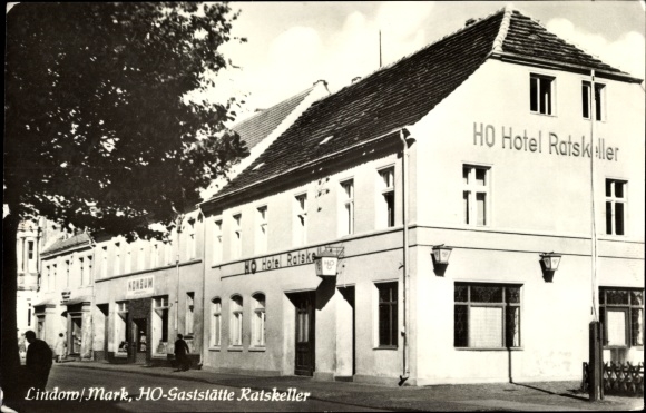 Postcard Lindow in the Mark, HO restaurant Ratskeller, consumption