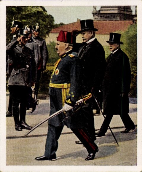 Post-war collector's picture No. 138 June 1929 Egyptian king in Berlin, Reich President Hindenburg