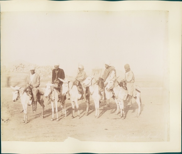 Photo Egypt, Bedouins, horsemen