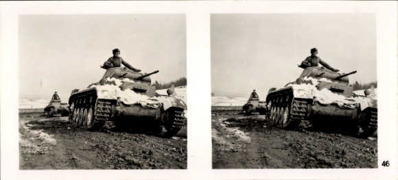 Stereo image photo "The Battle in the West" No. 46, Panzerkampfwagen on the Advance