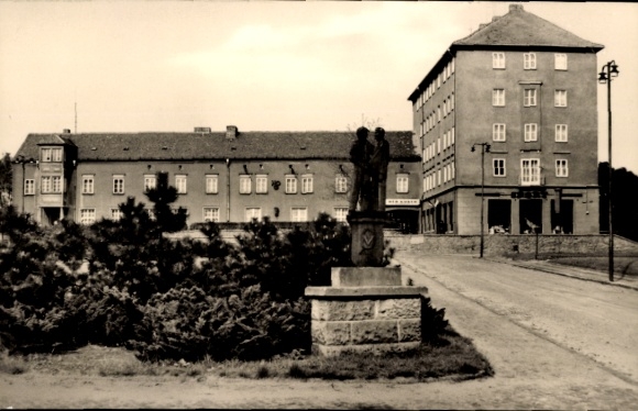 Postcard Lauchhammer in Niederlausitz, Place of Solidarity