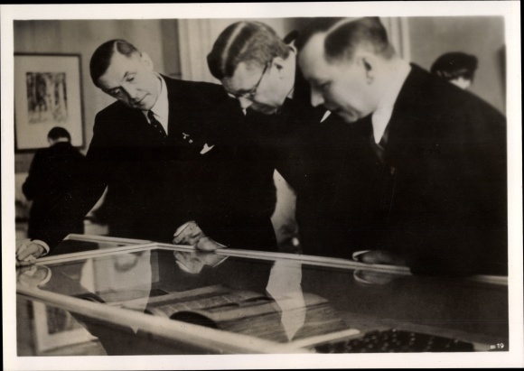 Foto Stockholm Schweden, Ausstellung des deutschen Schrifttums, Kronprinz Gustav Adolf
