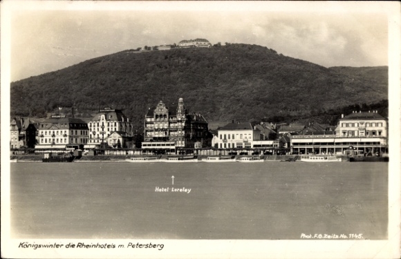 Ak Königswinter am Rhein, Hotel Loreley,  Rheinhotels, Petersberg, Schwarz-Weiß-Foto