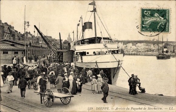 Ak Dieppe Seine Maritime, Arrivee du Paquebot de Newhaven