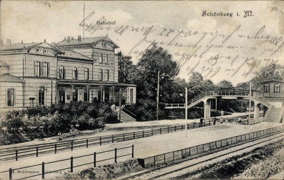 Postcard Schönberg in Mecklenburg, station track side