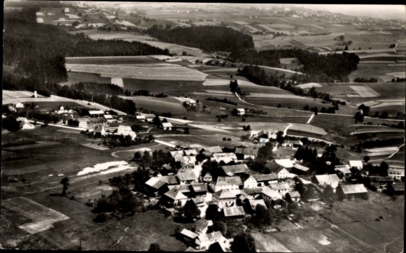 Ak Oberpolling Fürstenstein in Neder-Beieren, luchtfoto, Oberpolling, landelijk gebied, veel...