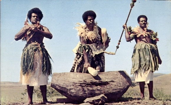 Postcard Fiji Fiji, wooden drum, Lali