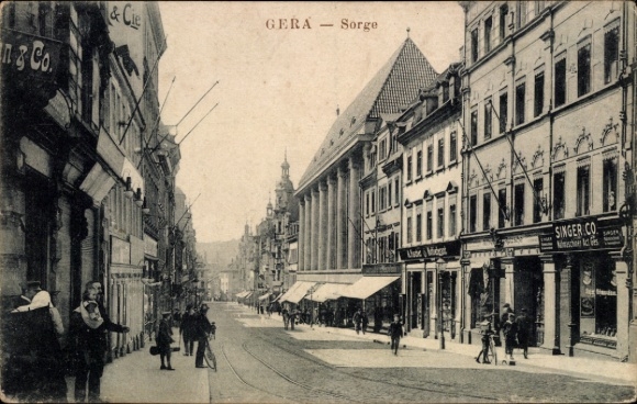 Ak Gera in Thüringen, Stadtansicht,  Geschäfte,  Gebäude, Alltagsszene
