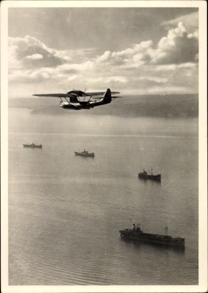 Ak Dornier Do 18 sichert Geleitzug, Deutsche Kriegsschiffe, Luftwaffe, Wehrmacht, Seeflugzeug