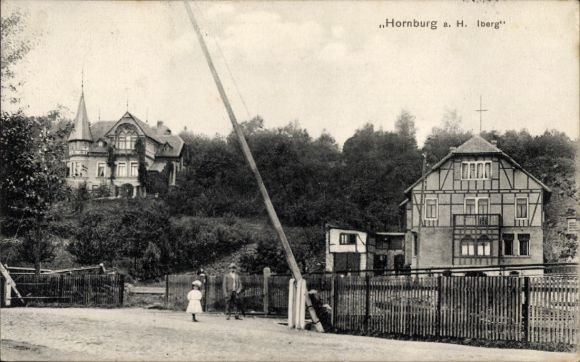 Ak Hornburg Mansfelder Land, Iberg, Schranke, Fachwerkhäuser