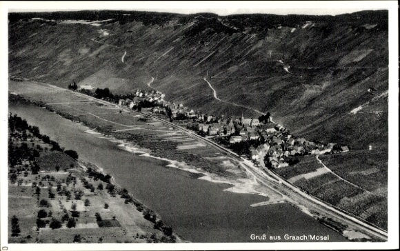 Ak Graach an der Mosel, Landschaftsaufnahme, Mosel, Graach, Fluss, Hügel, Gebäude