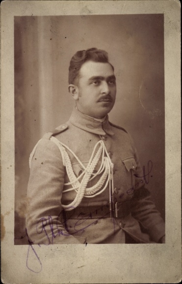 Photo Postcard Romanian soldier in uniform, rifle cord