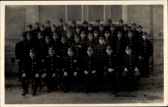 Photo Postcard Ebersbach in Saxony, fire brigade, group picture