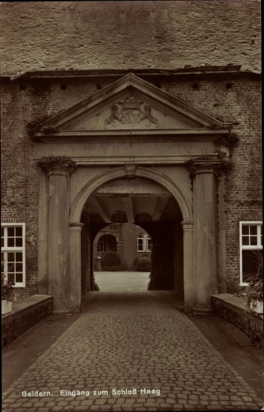 Postcard Geldern on the Lower Rhine, entrance to Haag Castle