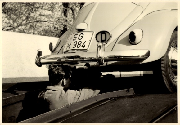 Foto Solingen im Bergischen Land, Tankstelle, VW Käfer