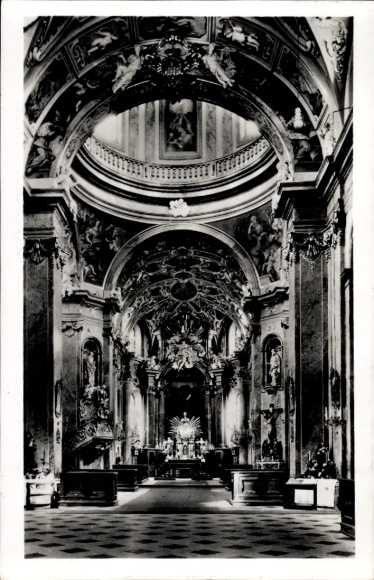 Ak Olomouc Olmütz Stadt, Innenansicht einer Kirche, kunstvolle Deckenmalerei, Statuen, Sakralraum
