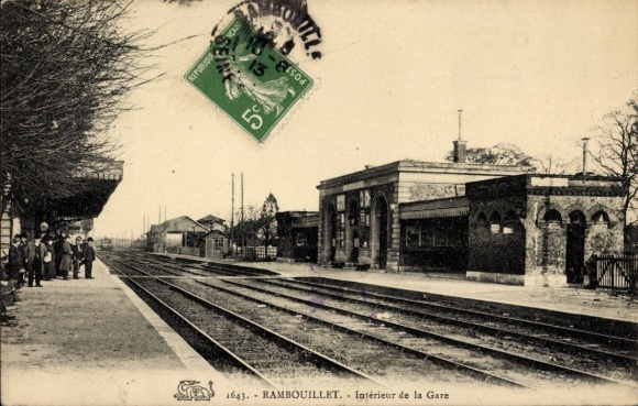 Ak Rambouillet Yvelines, Bahnhof Gleisseite