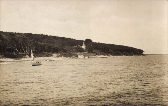 Postcard Seebad Heiligendamm Bad Doberan, view of the coast, sailboat, trees, villa architecture
