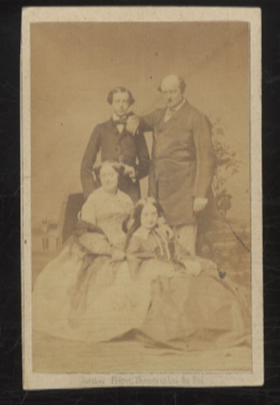 CdV Prince Karl Anton of Hohenzollern-Sigmaringen and wife Josefine with family of Hamilton